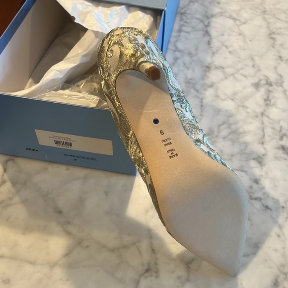 Something Bleu Erika Classic Pump NWT - Picture 8 of 9